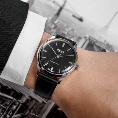 Grand Prix 39mm Black Wall Clock - Vulcain