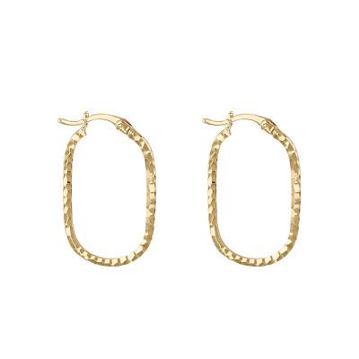 Oval Hammered Hoop Earrings in 375 Yellow Gold - Emanessence