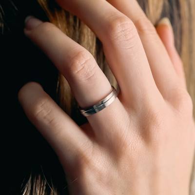 Alliance Ruban Standard en Or Blanc 750, Largeur 4 mm - Fair'Belle