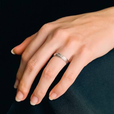 Alliance en Or Blanc 750 & Diamants 0,055 ct, Largeur 4 mm - Gaïa