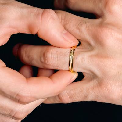 750 Yellow Gold Standard Half-Dome Fantasy Beaded Wedding Ring, Width 3 mm - Fair'Belle