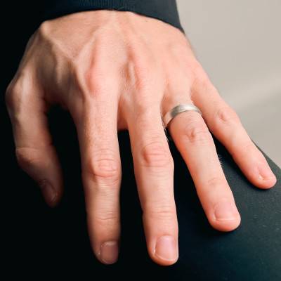 Alliance Fantaisie Entrelacée en Or Blanc 750, Largeur 5 mm - Fair'Belle