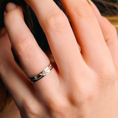 Nicolle Standard Half-Dome 375/1000 Two-Tone Yellow & White Gold Wedding Ring - Maison Girard