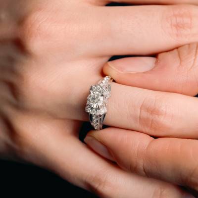 Bague Diamants 1,05 ct en Or Blanc 750, Taille 50 - Divine