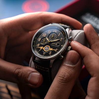Montre Hawker Hurricane Classic Chronograph AV-4011-0Z - Avi-8