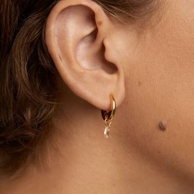 Lily Peach Hoop Earrings in Gold-Plated Silver & Zirconium Oxide, 9 mm Diameter - AR01-B93-U - Pdpaola