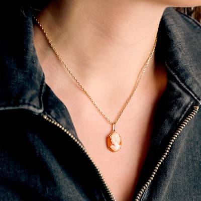 375 or 750 Yellow Gold Orange Cameo Pendant - Lucas Lucor