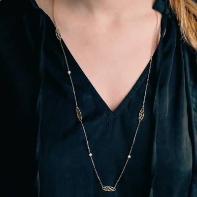 750 Yellow Gold Filigree White Pearl Long Necklace, 80 cm - Lucas Lucor