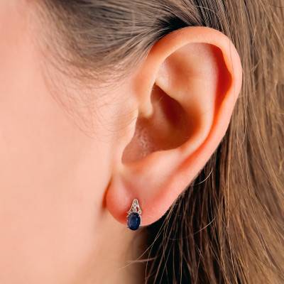 Boucles d'oreilles en Or Blanc 375, Saphirs & Diamants 0,04 ct - Aurora