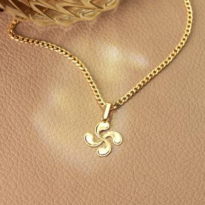 750/1000 Yellow Gold Basque Cross Pendant - Vandona
