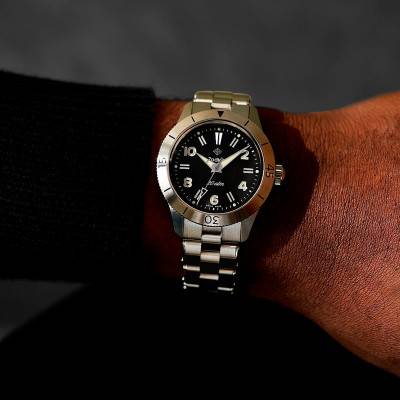 Watch Ref 691 "The Unsigned Seawolf" ZO0001 - Zodiac
