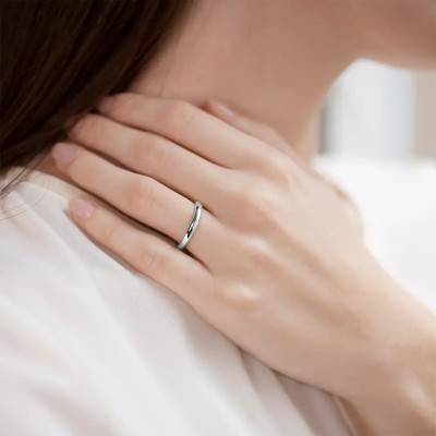 375 White Gold Standard Half-Shank Wedding Ring, 3 mm Wide - Amore