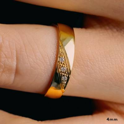 Alliance Demi-Bombée Confort en Or Jaune 375 & Diamants 0,03 ct, Largeur de 3 mm à 5 mm - Amore
