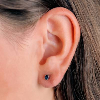 Boucles d'Oreilles Ovales en Or Blanc 375 ou 750 & Saphirs 0,36 ct - Aurora