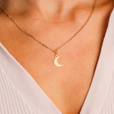 750/1000 Yellow Gold Moon Pendant - Emanessence