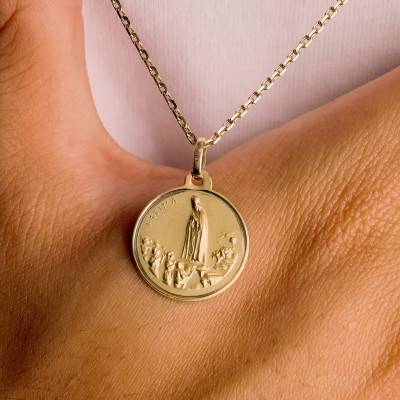Our Lady of Fátima Medal in 375 Yellow Gold, Diameter 18 mm - Vandona