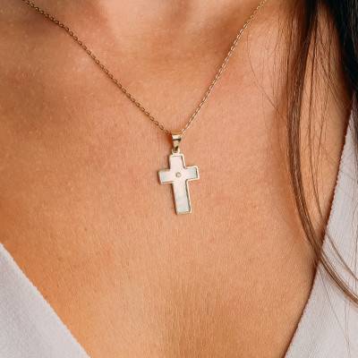 Pendentif Croix en Or Jaune 750, Nacre & Pierre Blanche - Vandona