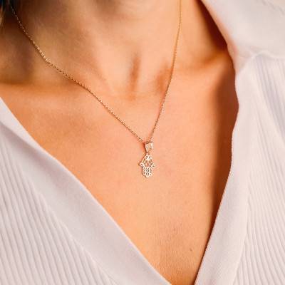 750/1000 Yellow Gold Twisted Hamsa Hand Pendant - Emanessence