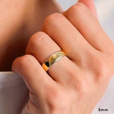 Alliance Demi-Bombée Confort Étoilée en 2 Ors 750, Largeur 4 mm ou 5 mm - Amore