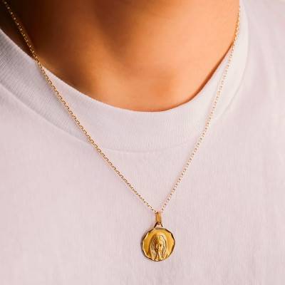 Médaille Irrégulière Vierge en Prière, Or Jaune 375 ou 750 - Lucas Lucor