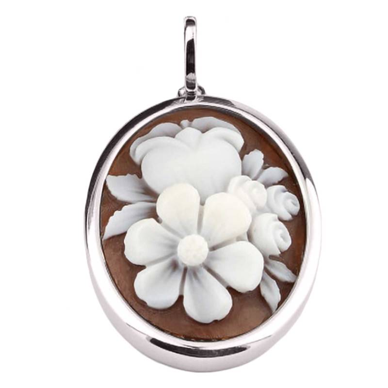 Brown Oval Cameo Flower Bouquet Pendant in 925 Silver - Emanessence