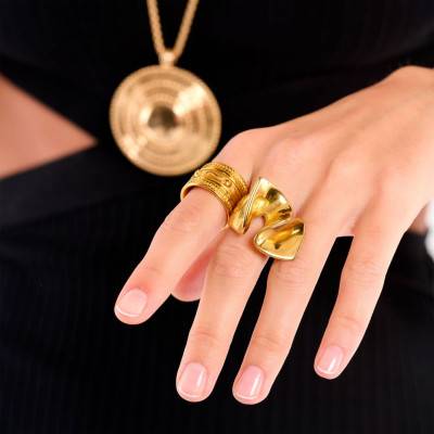 Bague Ancient en Acier Doré - Hipanema