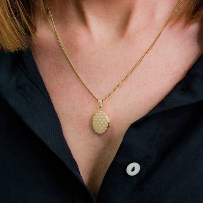 Yellow 375 Gold Checkerboard Photo Pendant - Rosatella