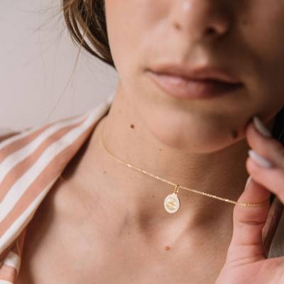 Médaille d'Amour Or Jaune 750 & Résine Blanche, Diamètre 12 mm - Augis
