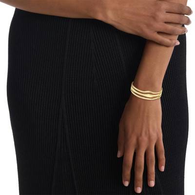 Gold-Tone Steel CK Wavy Jonc Bracelet, Length 17.50 cm - 35000719 - Calvin Klein