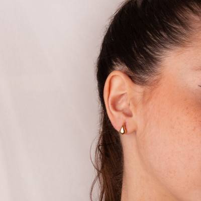 750 Yellow Gold Teardrop Drop Earrings - Small & Large - Emanessence