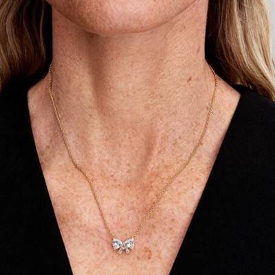 Collier Noeud Scintillant Doré, Longueur 45 cm Ajustable - Pandora