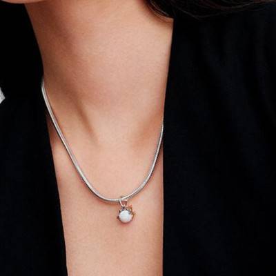 Charm Pendant Disney Boule Tic & Tac en Argent 925 et Résine - Pandora