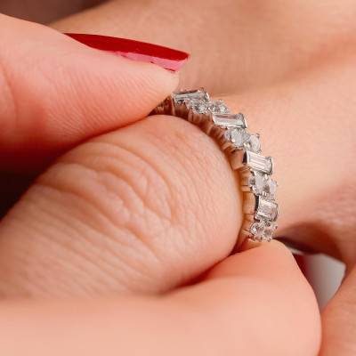 Alliance en Platine & Diamants 0,75 ct, Largeur 2,15 mm - Alliantine