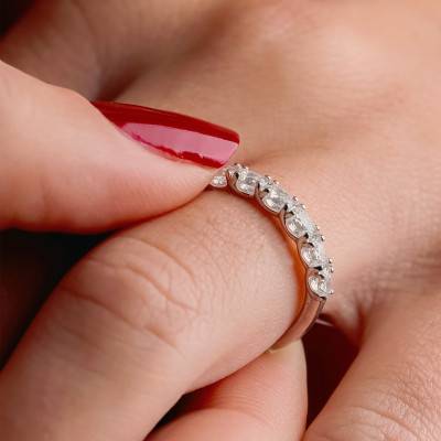 Alliance Demi-Tour en Or Blanc 750 & Diamants 0,75 ct, Largeur 1,65 mm - Alliantine