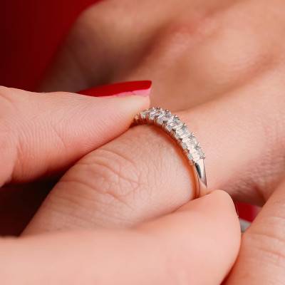 Alliance en Or Blanc 750 & Diamants 0,85 ct, Largeur 1,65 mm - Alliantine