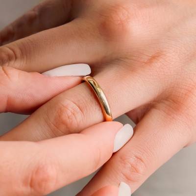 375/1000 Yellow Gold Comfort Half Round Wedding Ring, Width 3.00 mm - Amore