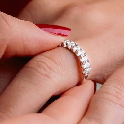 Alliance en Platine & Diamants 0,85 ct, Largeur 1,80 mm - Alliantine