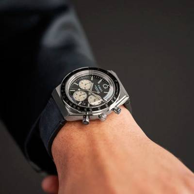 Q Timex Chronograph TW2V42700 Watch - Timex