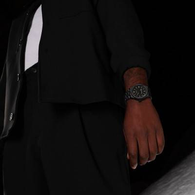 Montre Aikon Automatic Ceramic noire AI6008-CRM22-330-2 - Maurice Lacroix
