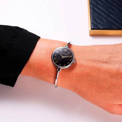 Montre Fil 17206B24T - Herbelin