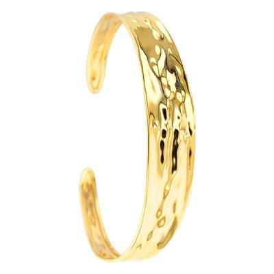9K Yellow Gold Small Crinkle Bangle - Maison Ballet by Scarlett