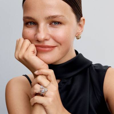 Golden Triple Heart Hoop Earrings - Pandora