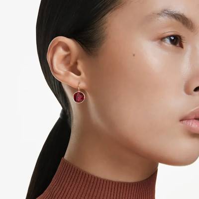 Boucles d'oreilles Bella Métal Doré & Cristaux Rouges - 5724288 - Swarovski
