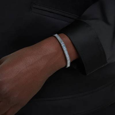 Matrix Ruthenium-Plated Metal & Gray Crystals Bangle Bracelet, Length 16 cm to 18.50 cm - 5720366 - Swarovski