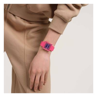 Squarely Berry Watch SO34R700 - Swatch