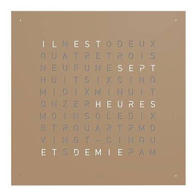 Hazelnut Earth 45 Clock (French) - 45 cm - Qlocktwo