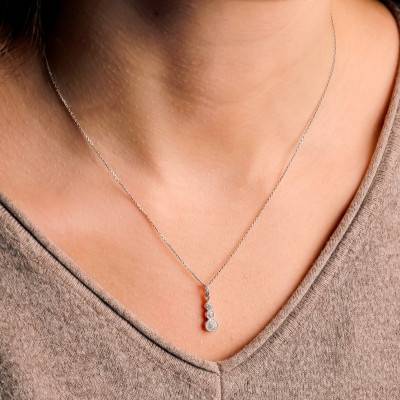 Pendentif Spirale Torsadée en Or Blanc 375 & Diamants 0,06 ct - Emanessence