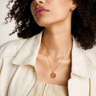 Aries Zodiac Necklace Written in the Stars in Gold-Toned Steel & White Stones and Carnelian, Length 46 cm to 51 cm - Fossil