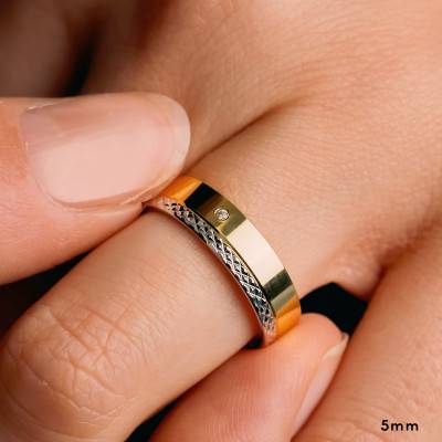 Alliance Ruban Confort Facettée en 2 Ors 750 Diamant 0,01 ct, Largeur 4 mm et 5 mm - Amore