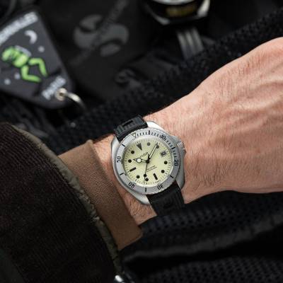 Montre Automatique Night Diver 200M Full-Lume - HGP